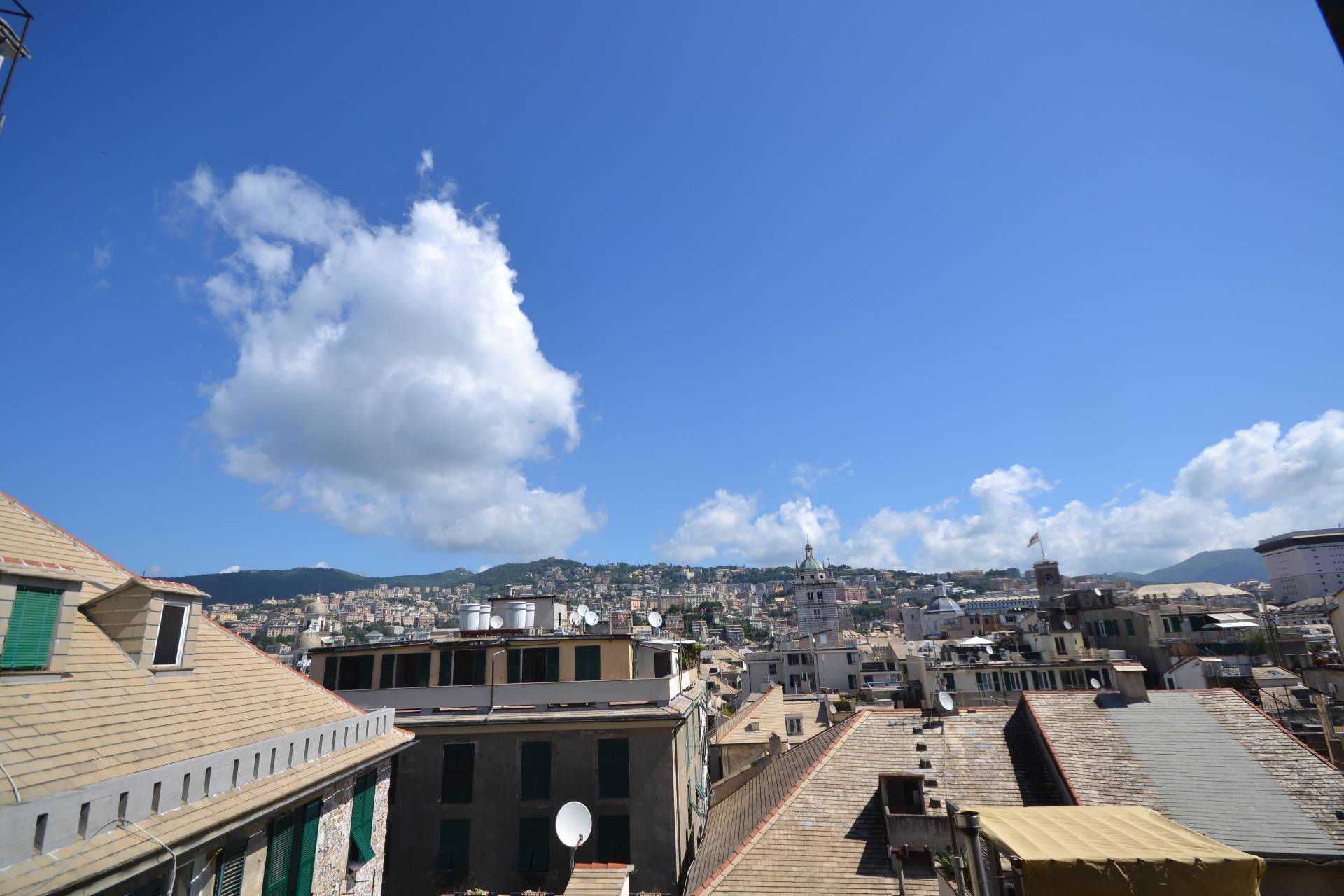  genova vendita quart: centro storico centro-storico-uno-s.a.s.