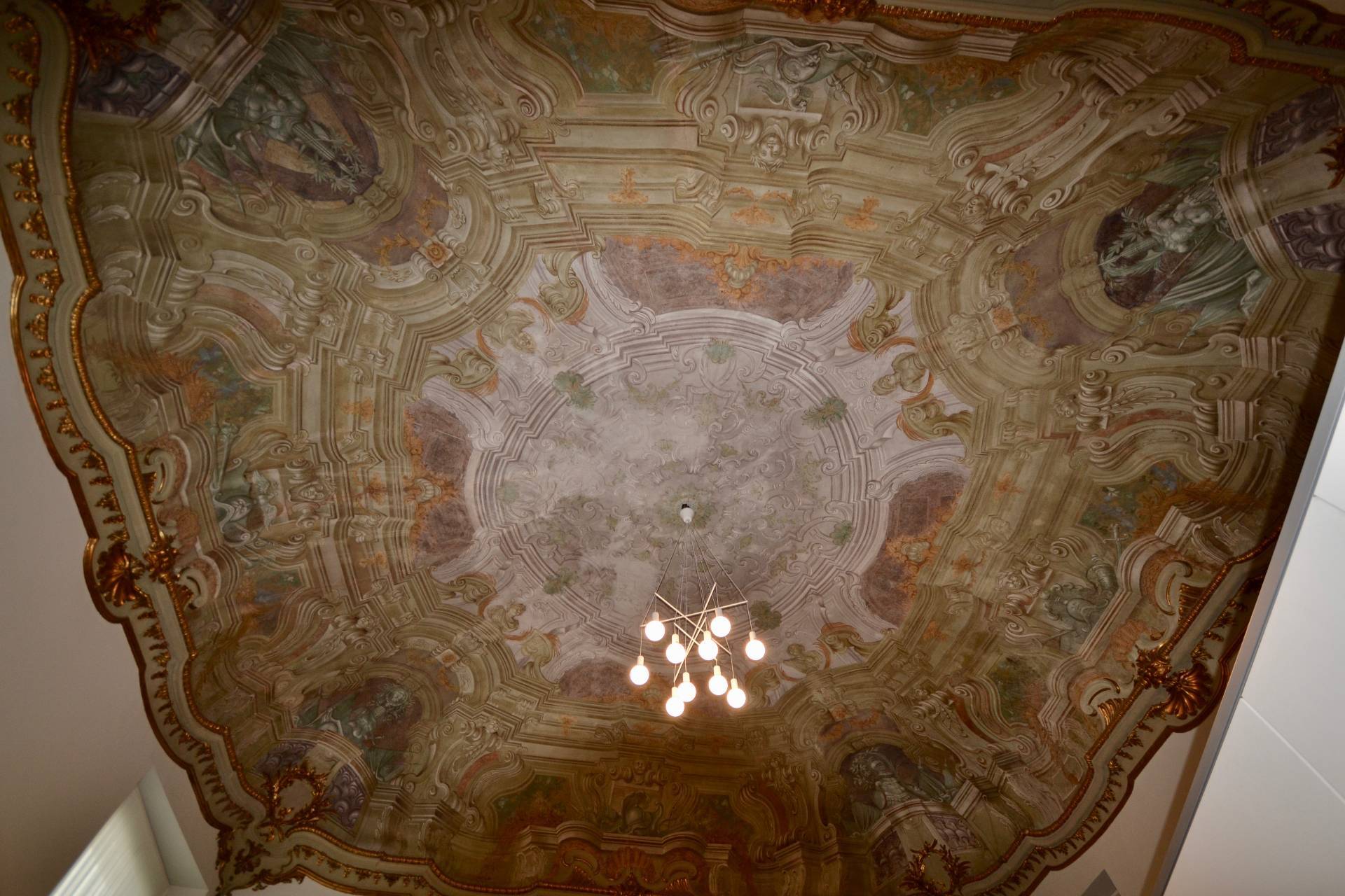 Ufficio - Loc.Com. GENOVA affitto  Centro  Centro Storico Uno s.a.s.