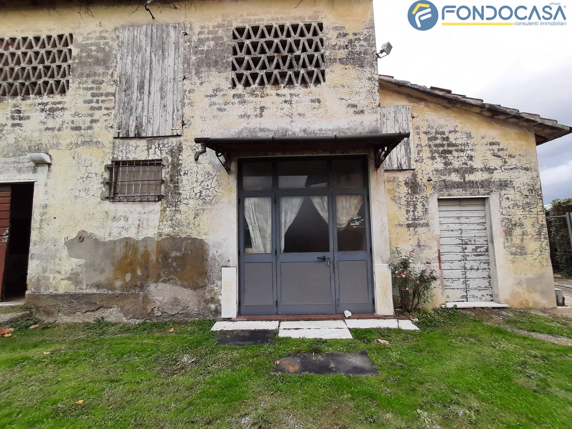 Casa indipendente in vendita a Marinella, Sarzana (SP)