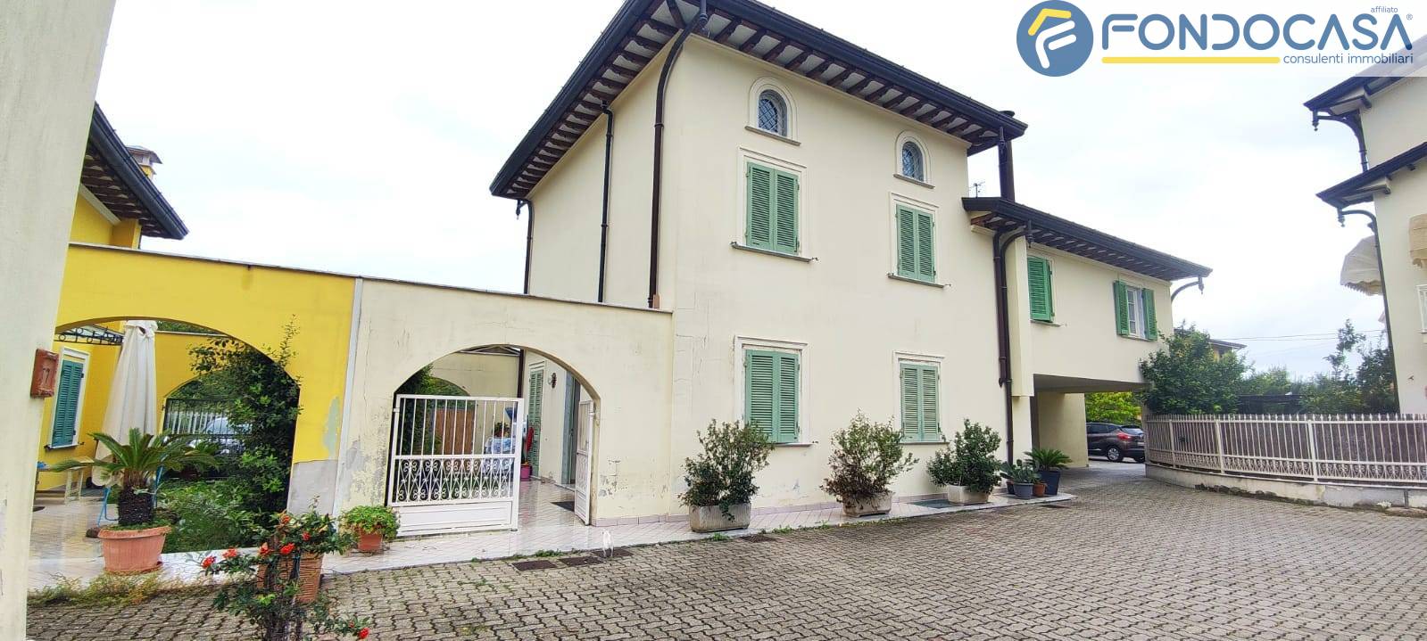 Villa in vendita a Pozzi, Seravezza (LU)