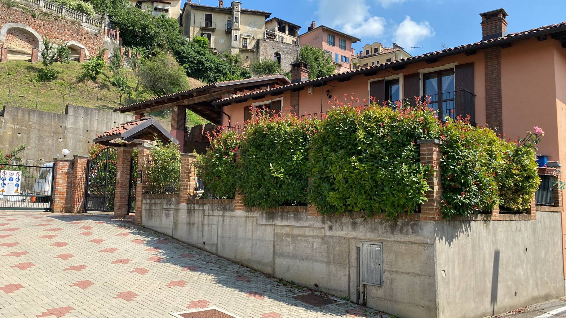 Villa in vendita a Castelnuovo Don Bosco (AT)