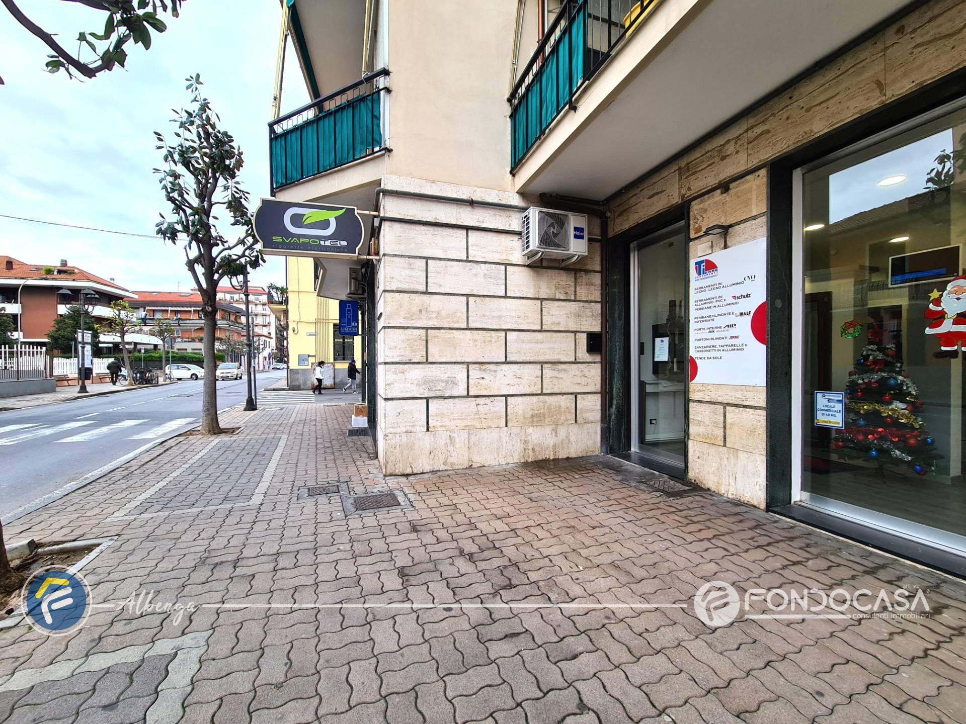 Fondo commerciale in vendita a Albenga (SV)