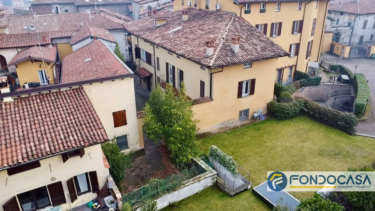 Vendita Villa unifamiliare Casa/Villa Palazzolo sull'Oglio 435335