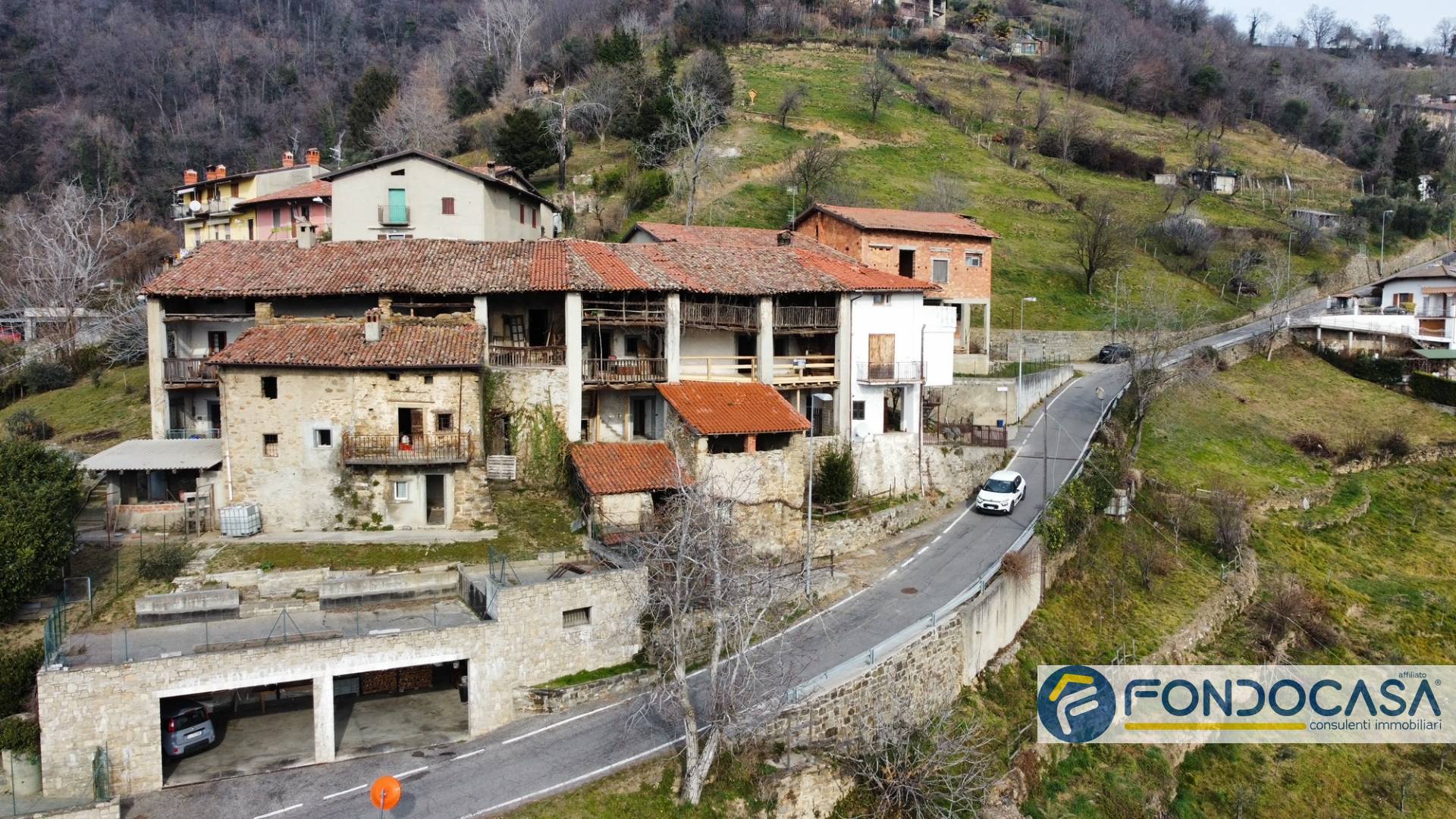 Rustico/Casale/Castello in vendita, Adrara San Martino