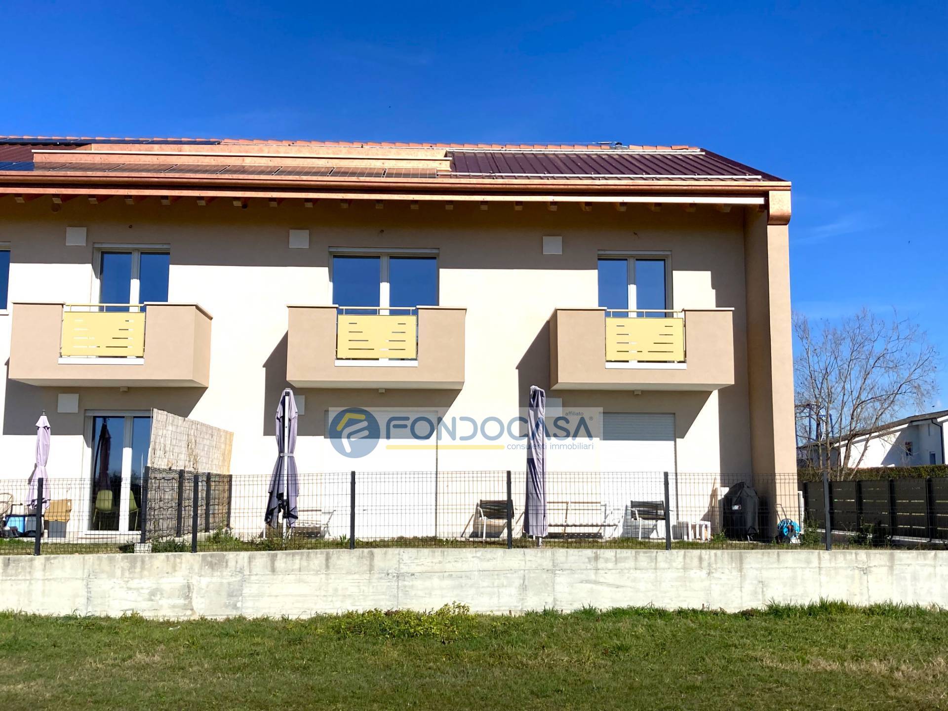 Appartamento in vendita a Ronchi, Castelnuovo Del Garda (VR)