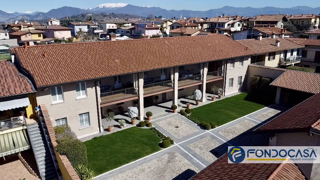 Vendita Villa unifamiliare Casa/Villa Cazzago San Martino 479183
