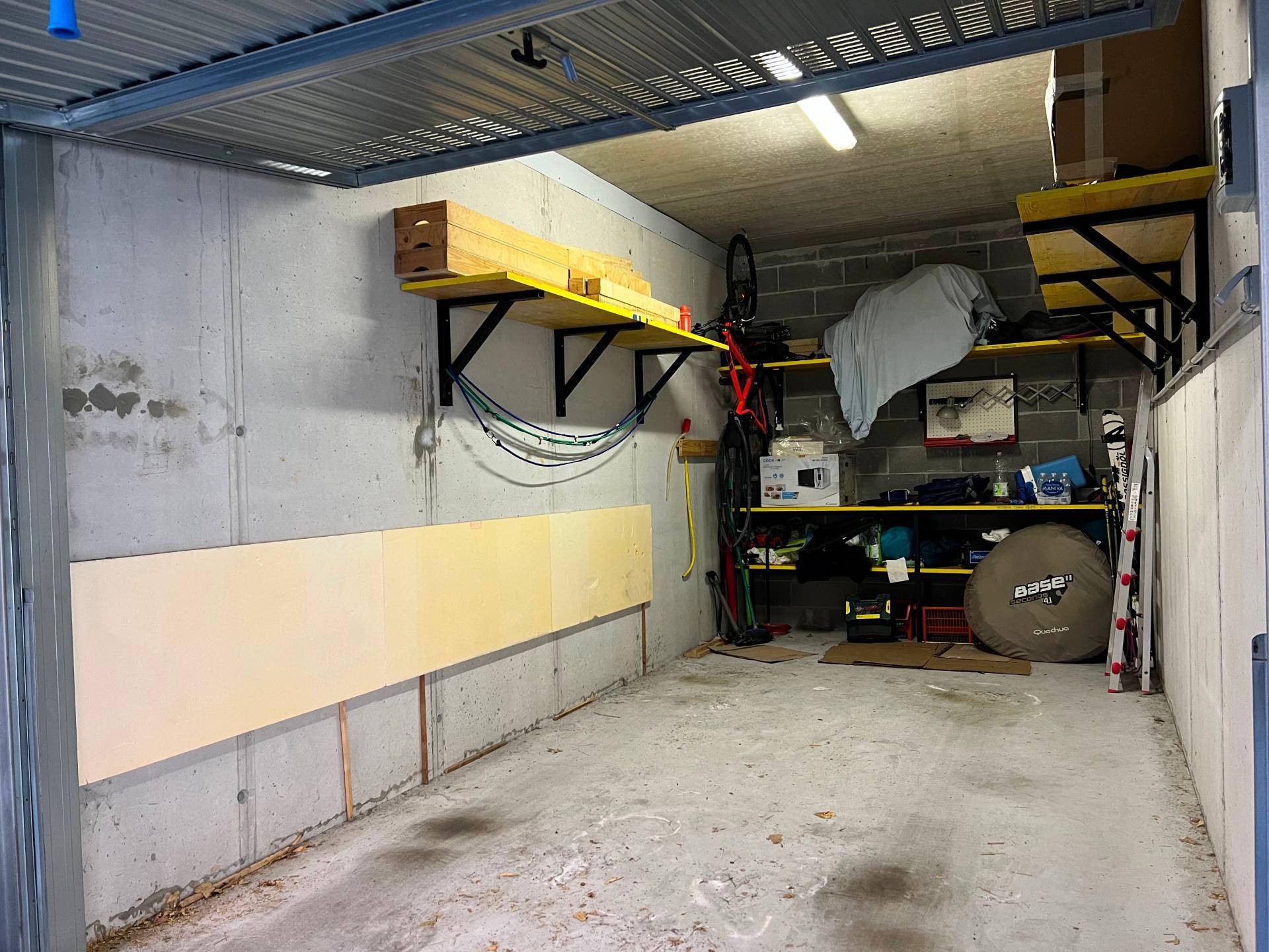 Garage/Box/Posto auto in vendita a Savona (SV)