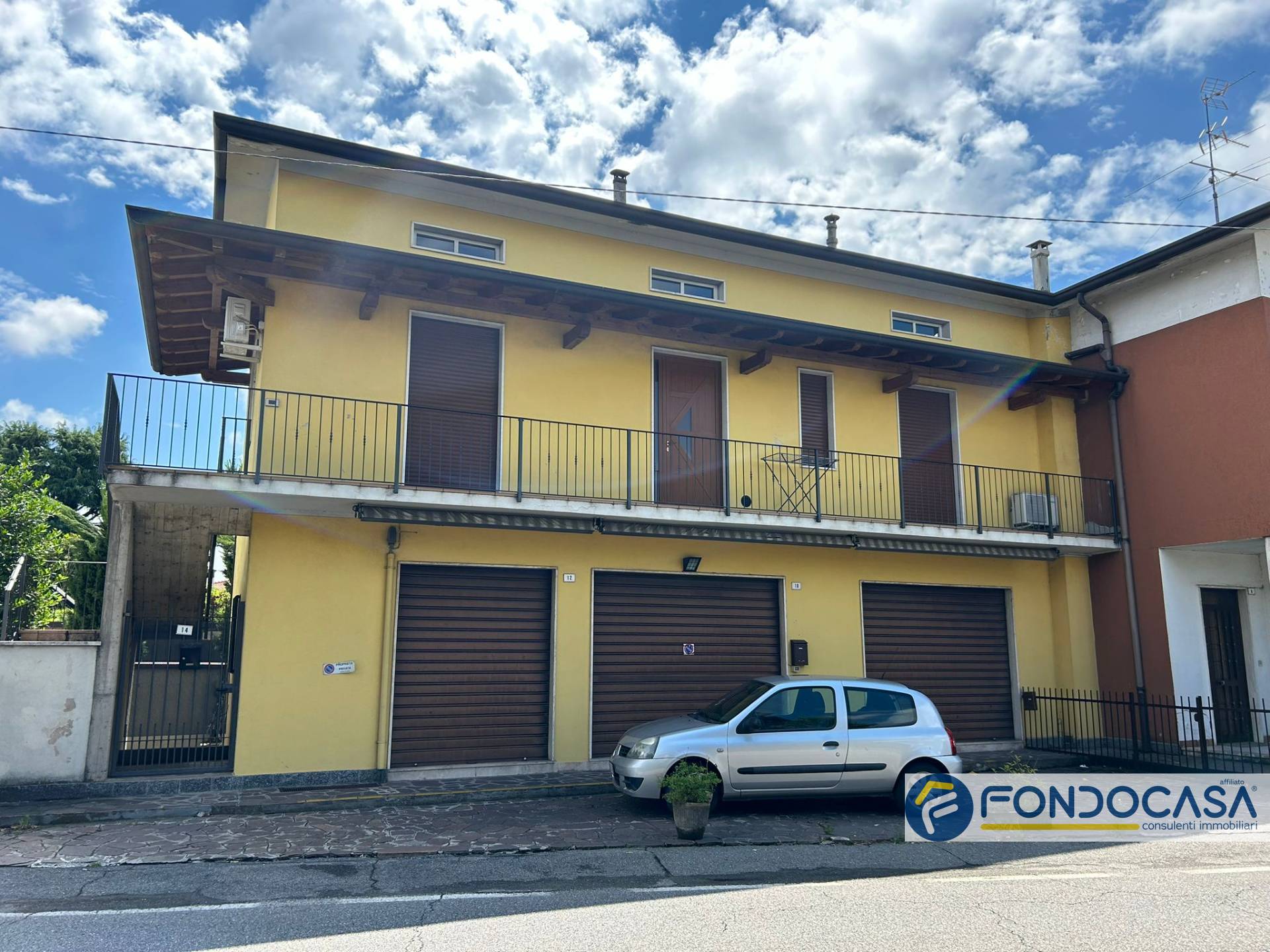 Fondo commerciale in affitto a Palazzolo Sull'oglio (BS)