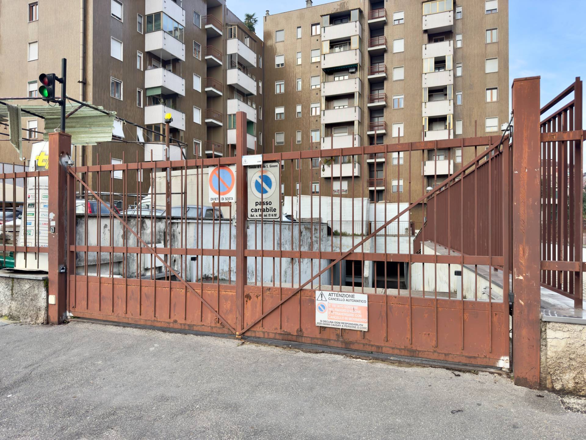 Garage/Box/Posto auto in vendita a Sesto San Giovanni (MI)