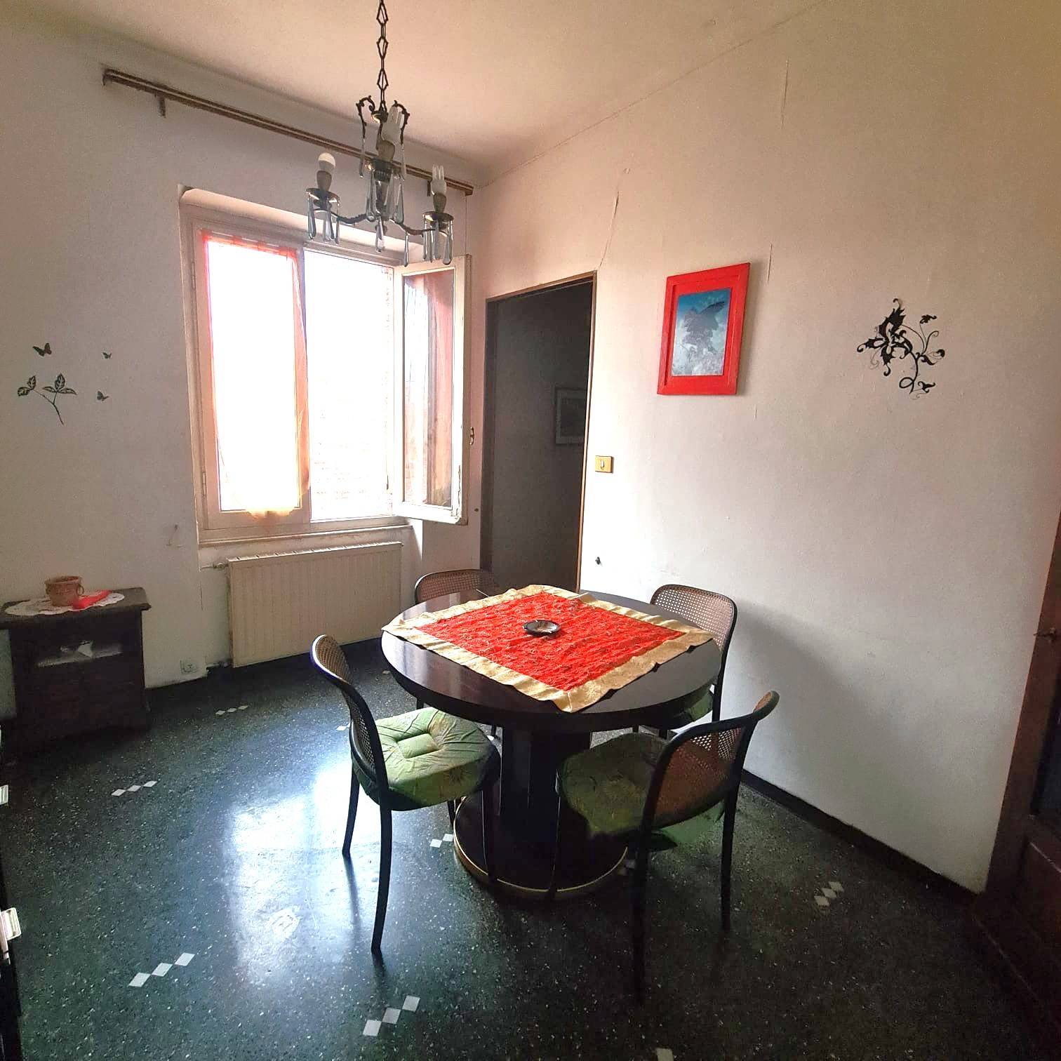 Appartamento in vendita a Genova (GE)