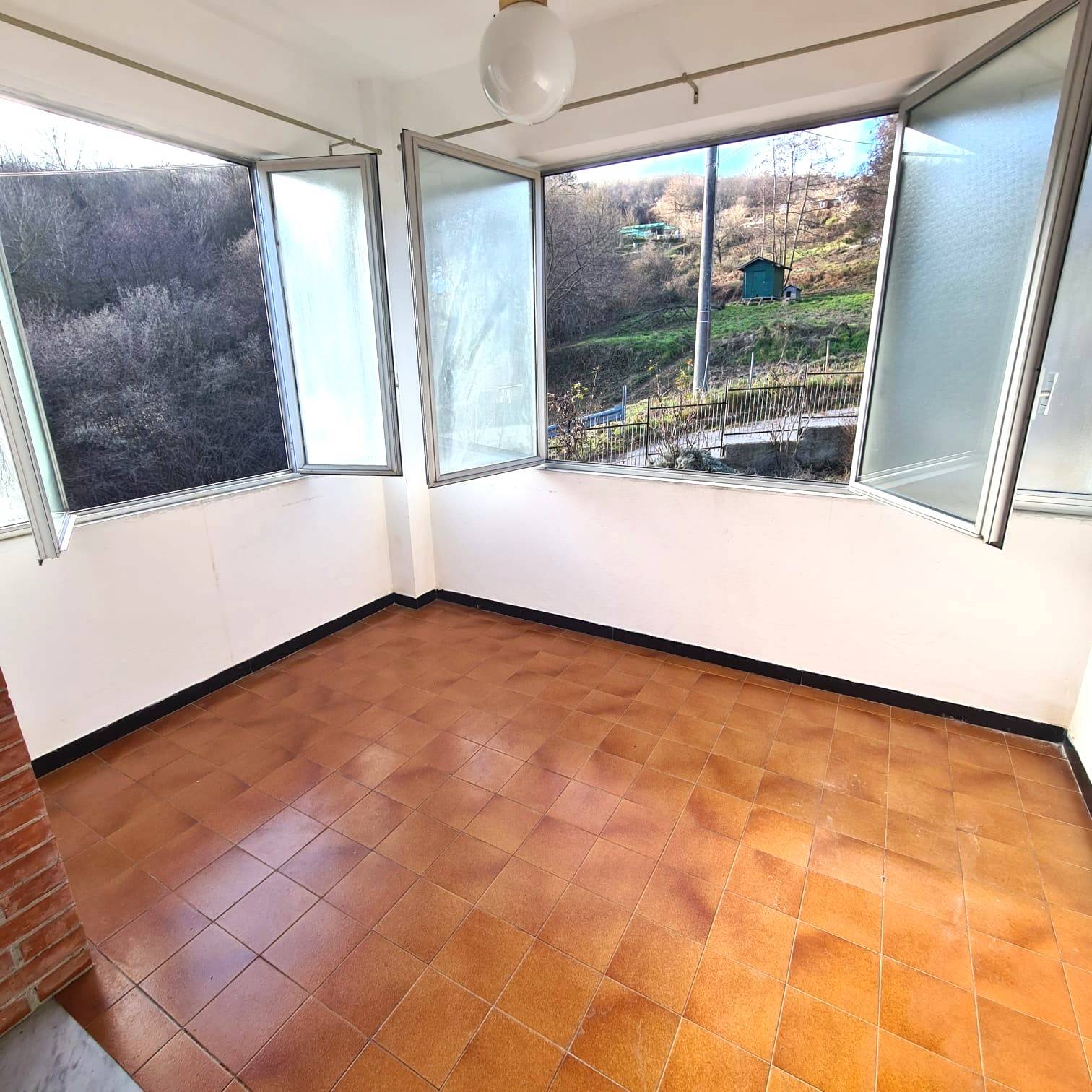 Appartamento in vendita a Casella (GE)