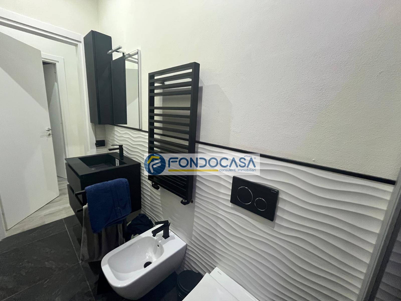 Appartamento in vendita a Carrara (MS)