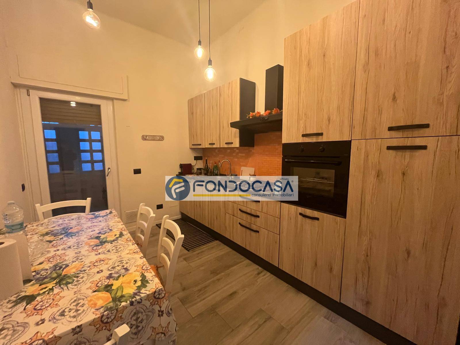 Appartamento in vendita a Carrara (MS)