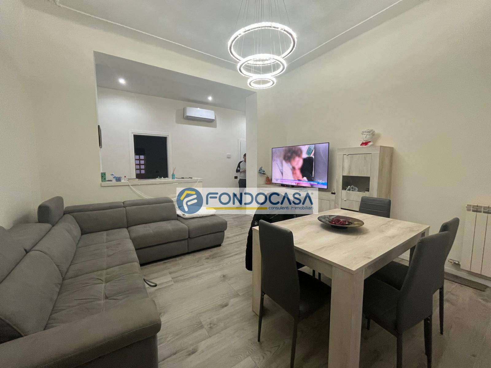 Appartamento in vendita a Carrara (MS)