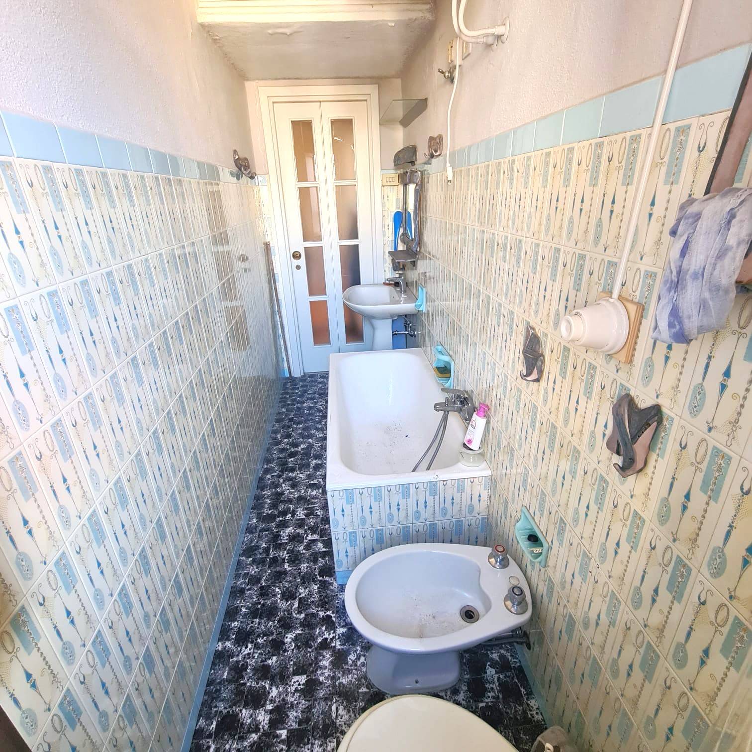 Appartamento in vendita a Genova (GE)