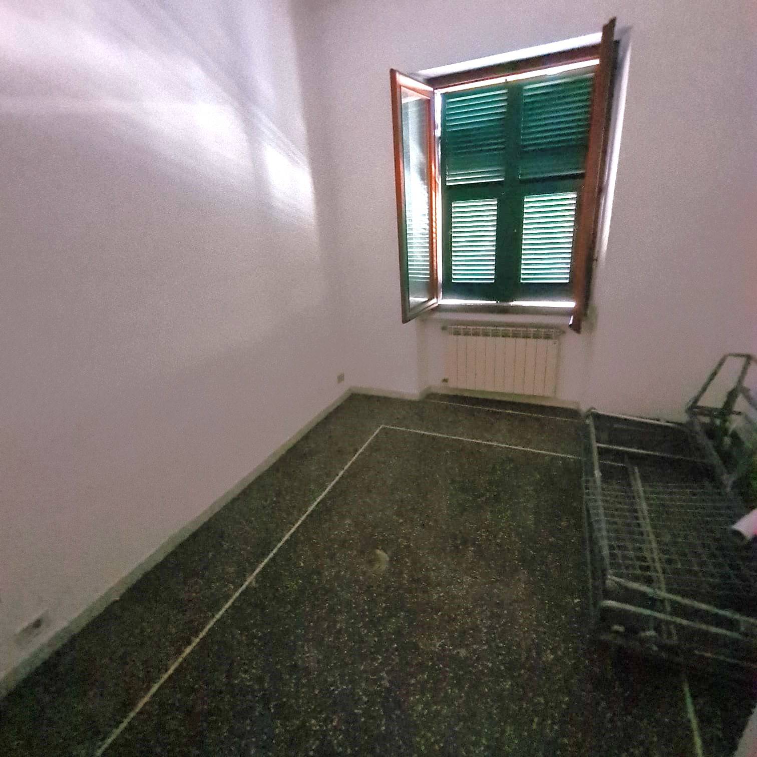 Appartamento in vendita a Genova (GE)