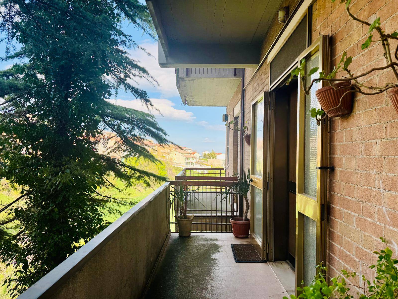 Appartamento in vendita a Castelluccio Valmaggiore (FG)