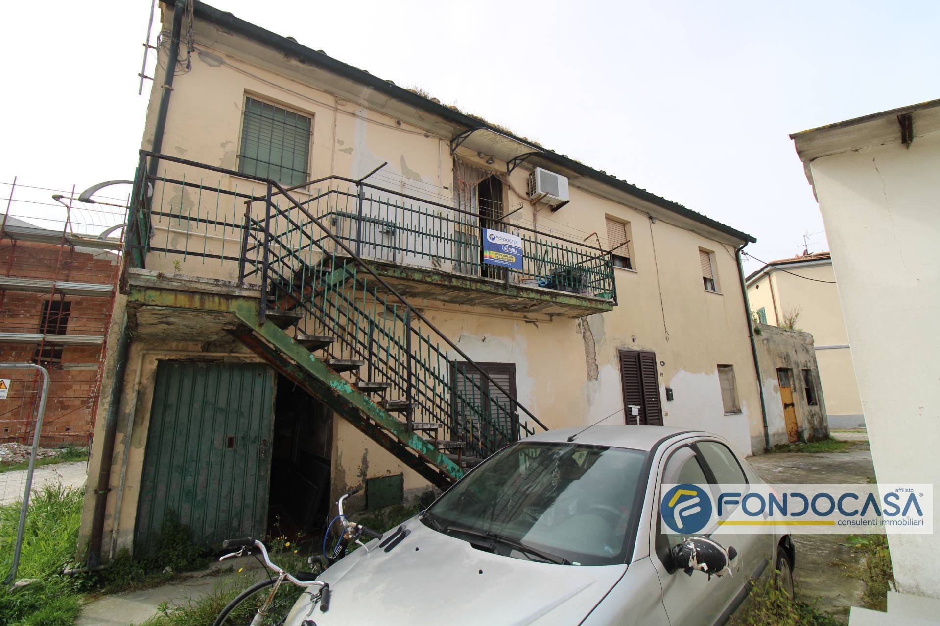 Casa indipendente in vendita a Pontedera (PI)