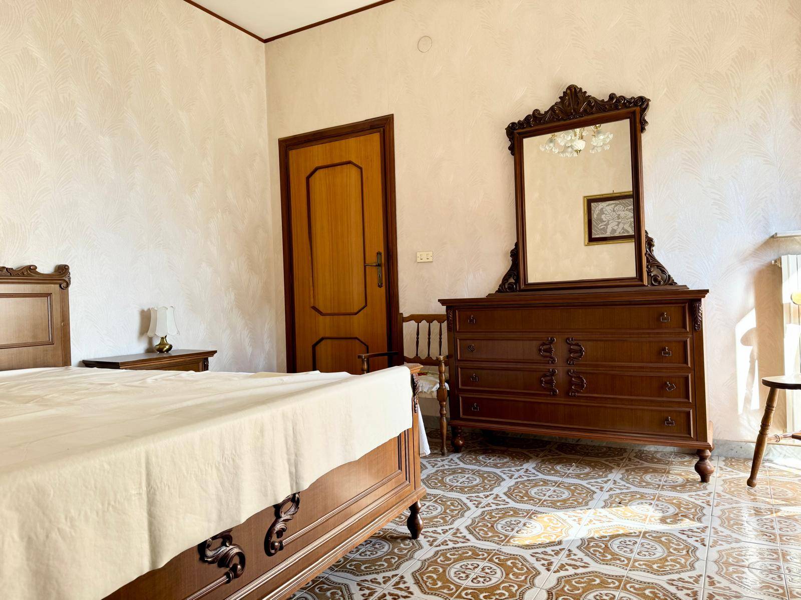 Casa indipendente in vendita a Castelnuovo Della Daunia (FG)