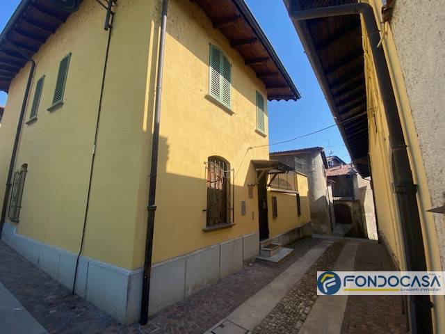 Casa semi-indipendente in vendita a Palazzolo Sull'oglio (BS)