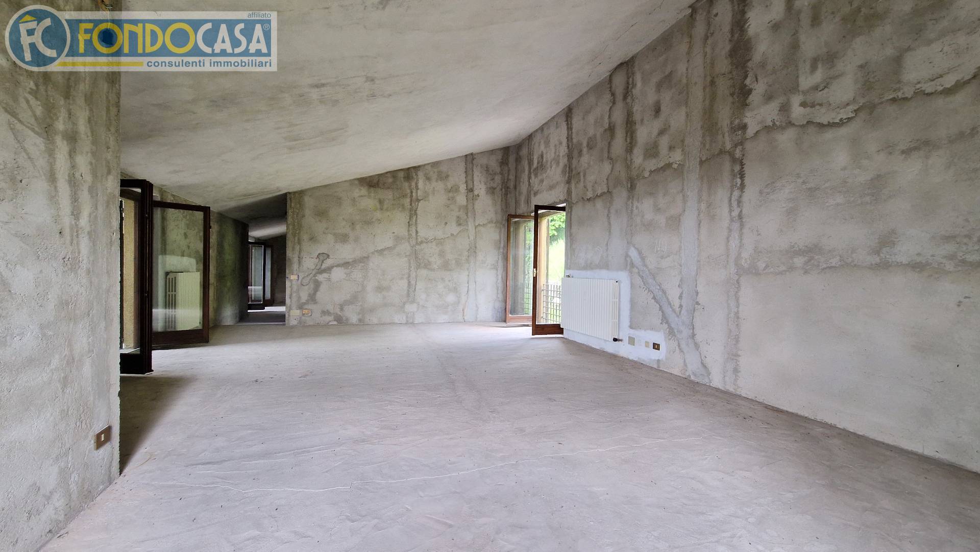 Villa in vendita a Tavernerio (CO)