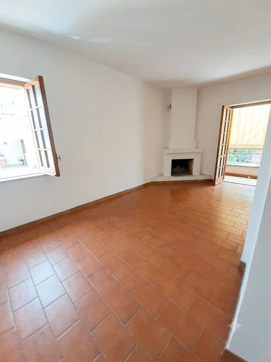 Appartamento in vendita a Casalnuovo di Na... - foto 5