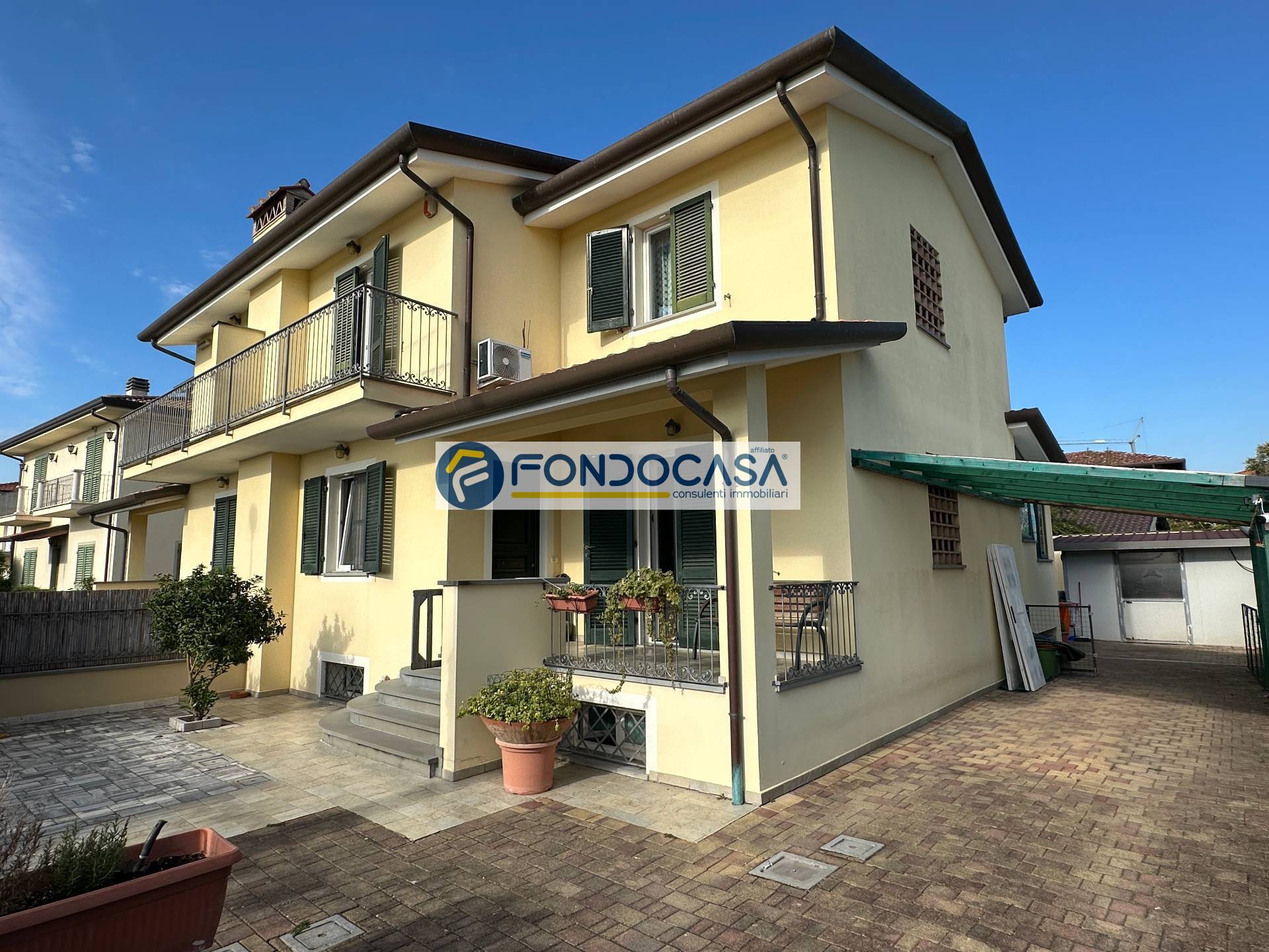 Casa Indipendente a Camaiore