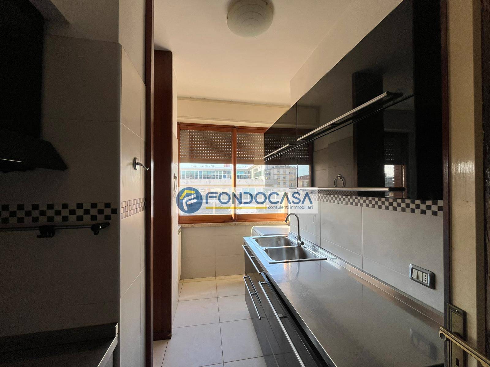 Appartamento in vendita a Massa, Centro, t... - foto 3