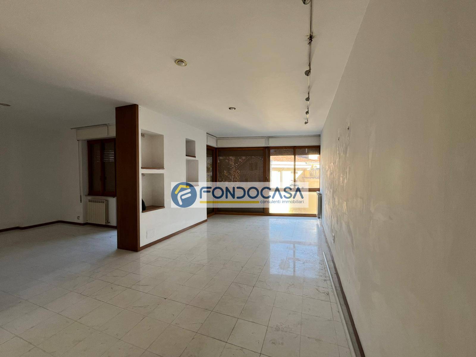 Appartamento in vendita a Massa, Centro, t... - foto 8