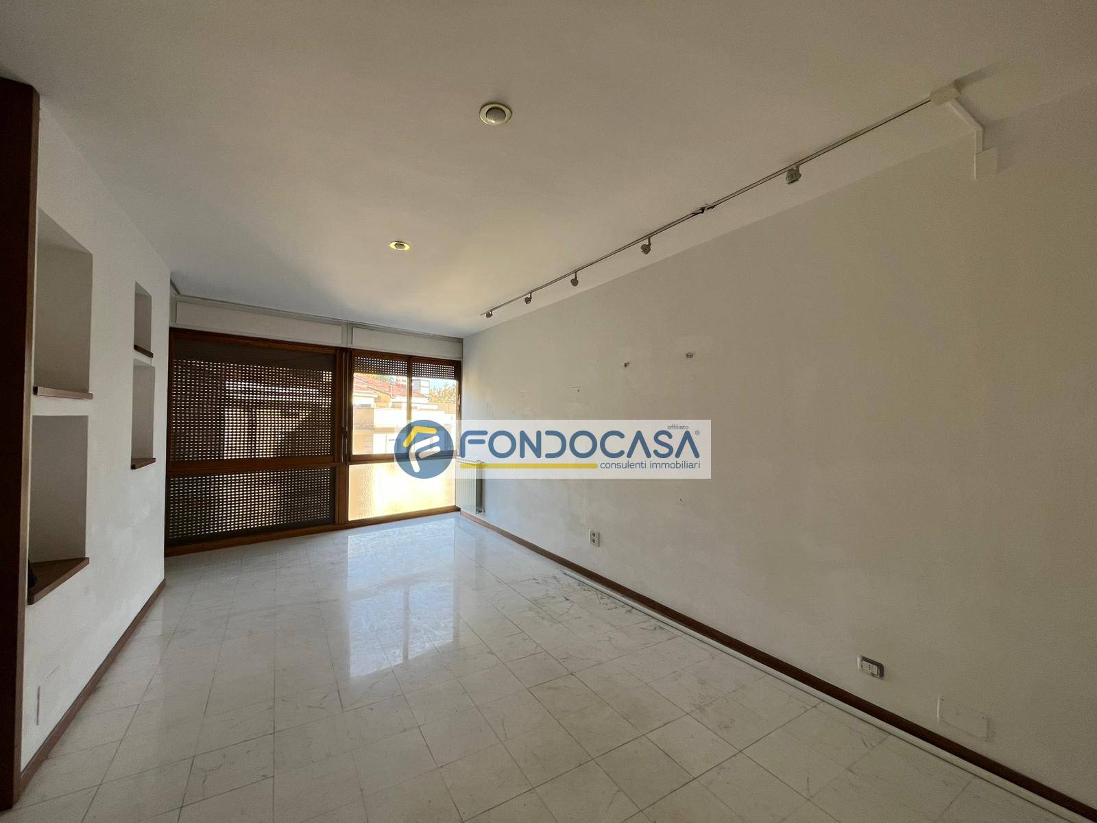 Appartamento in vendita a Massa, Centro, t... - foto 7