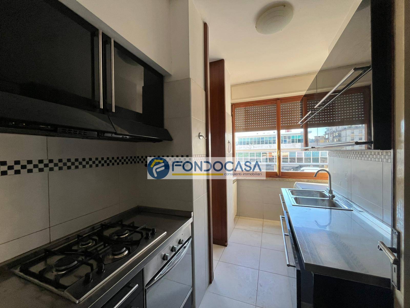 Appartamento in vendita a Massa, Centro, t... - foto 2