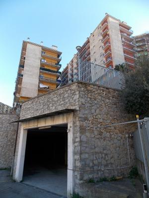 Garage/Box/Posto auto in affitto a Oregina, Genova (GE)