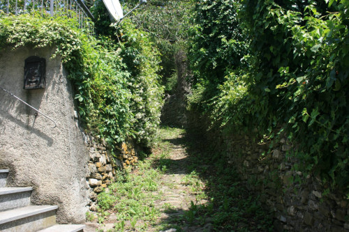 Casa semi-indipendente in vendita a Pedemonte, Serra Riccò (GE)