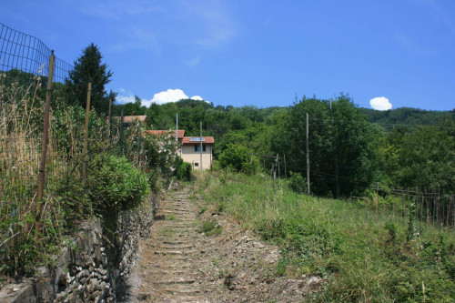 Casa semi-indipendente in vendita a Pedemonte, Serra Riccò (GE)