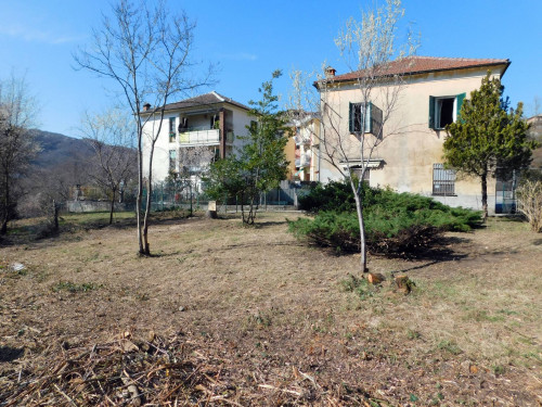 Casa semi-indipendente in vendita a Avosso, Casella (GE)