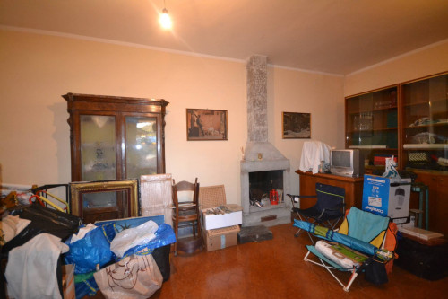 Casa semi-indipendente in vendita a Vallosi, Morbello (AL)