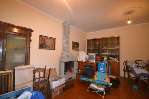 Casa semi-indipendente in vendita a Vallosi, Morbello (AL)