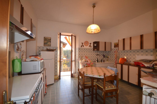 Casa semi-indipendente in vendita a Vallosi, Morbello (AL)