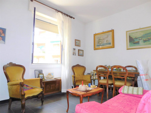 Appartamento in vendita a Genova (GE)