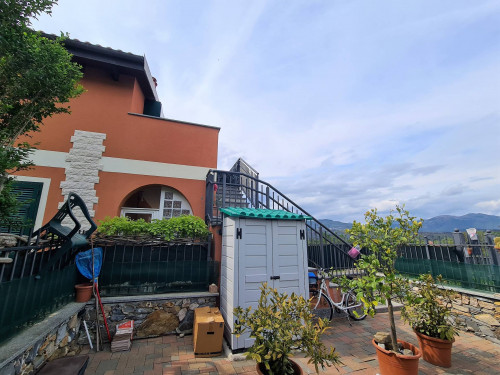 Casa semi-indipendente in vendita a Villanova D'albenga (SV)