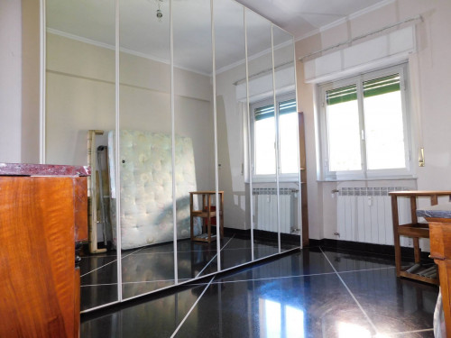 Appartamento in vendita a Genova (GE)