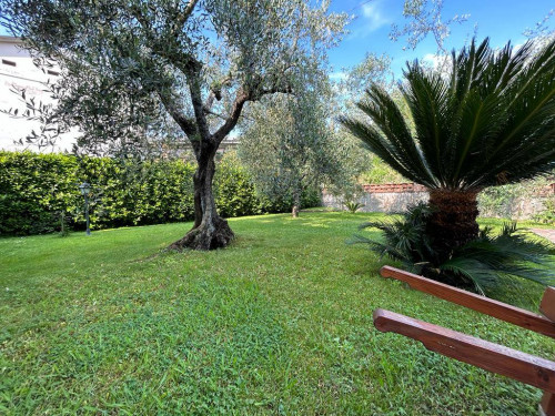 Villa in vendita a Massarosa (LU)