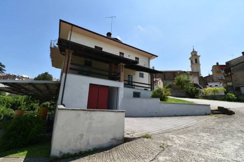 Azienda agricola in vendita a Rovescala (PV)