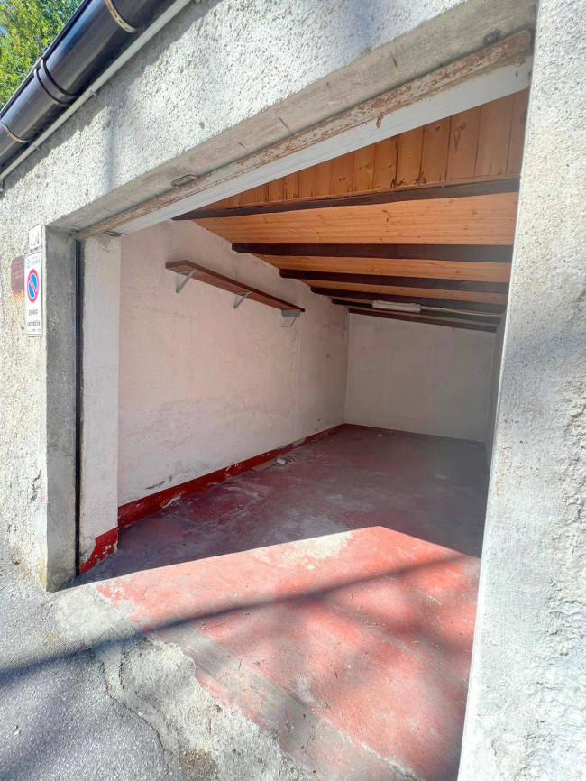 Garage/Box/Posto auto in vendita a Pegli, Genova (GE)