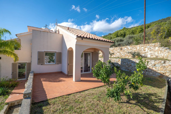 Villa in vendita a Ranzi, Pietra Ligure (SV)