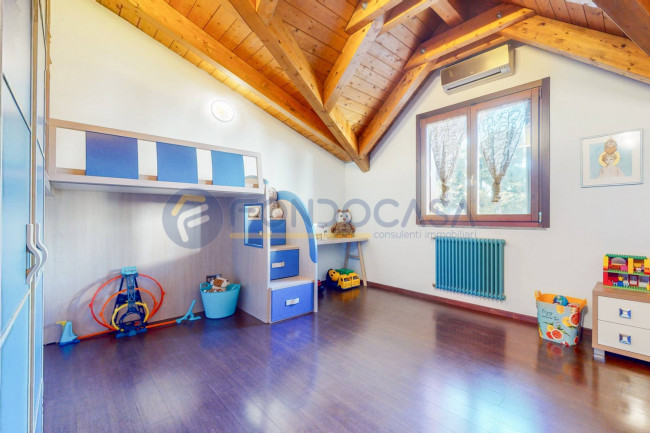 Villa in vendita a Legnano (MI)