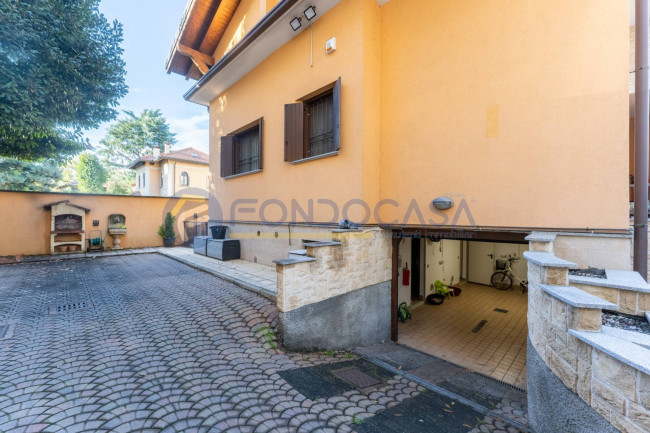 Villa in vendita a Legnano (MI)