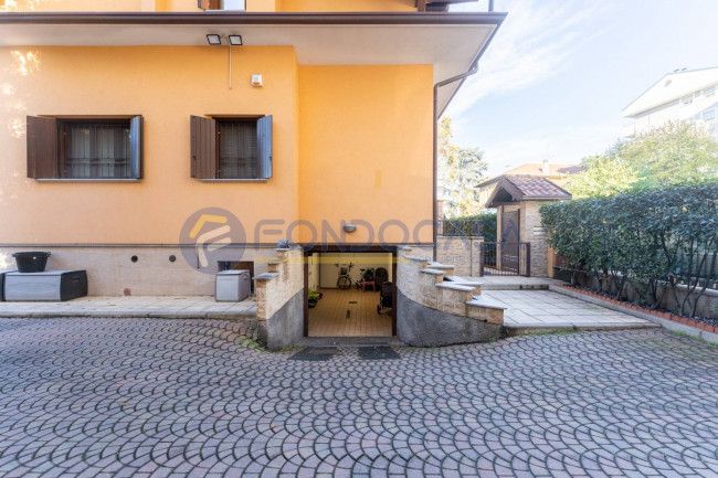 Villa in vendita a Legnano (MI)