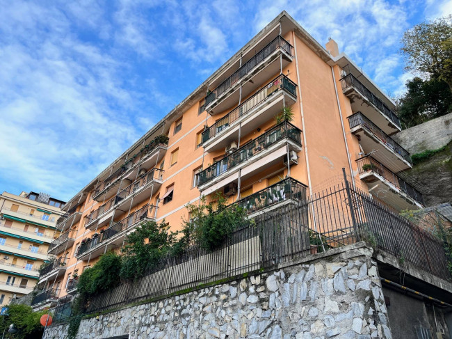 Appartamento in affitto a Castelletto, Genova (GE)