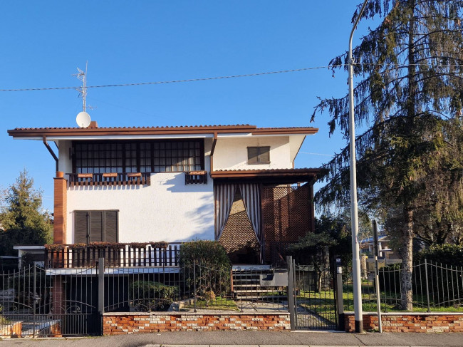 Villa in vendita a Ospitaletto (BS)